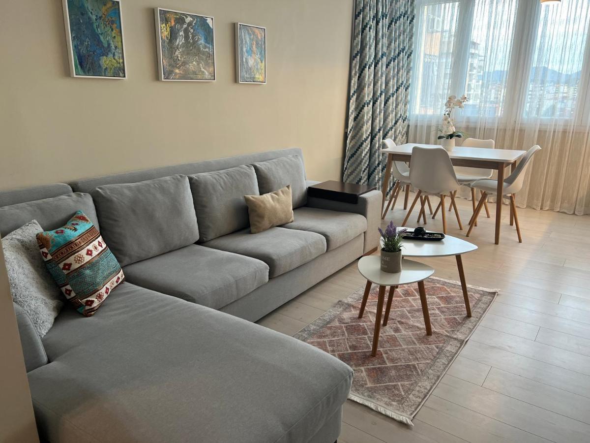 Grand New Bazaar Apartment Тирана Экстерьер фото