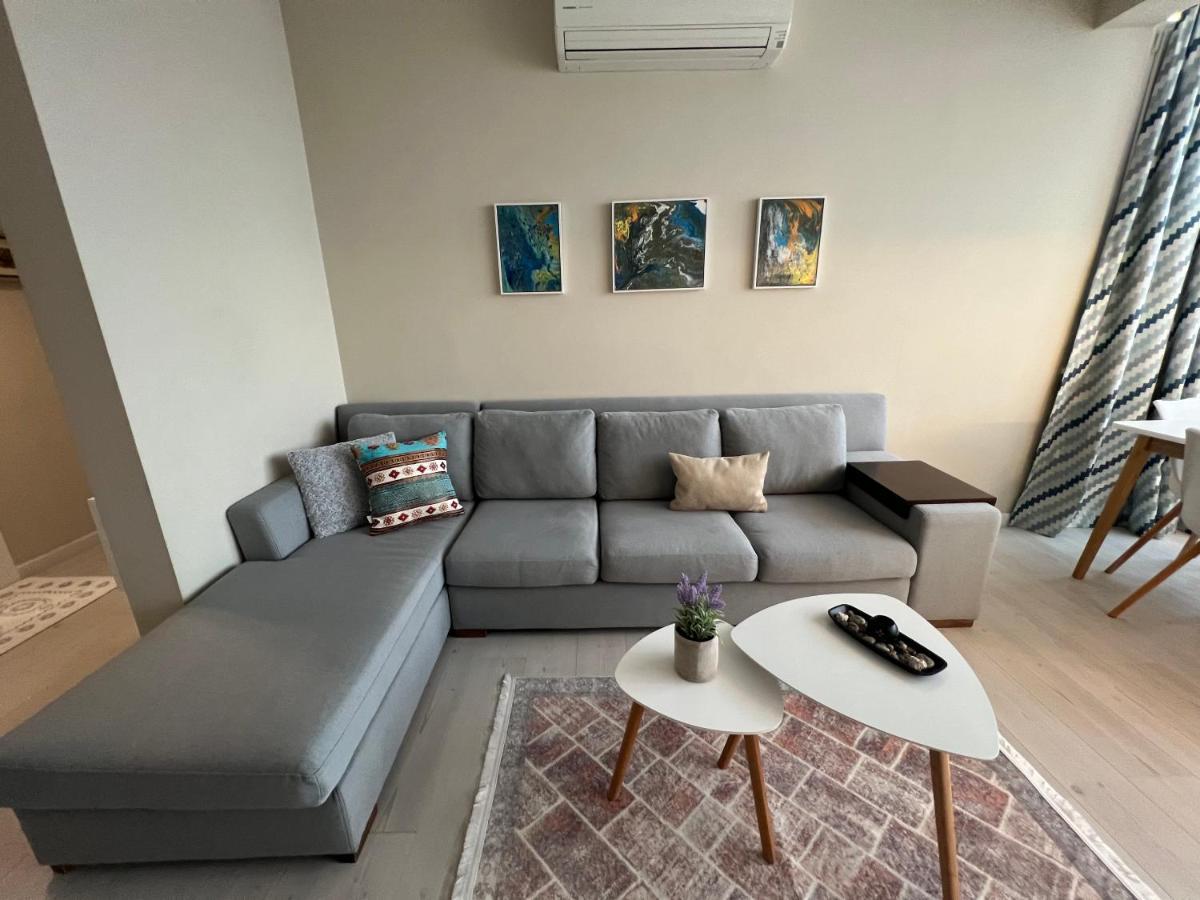 Grand New Bazaar Apartment Тирана Экстерьер фото