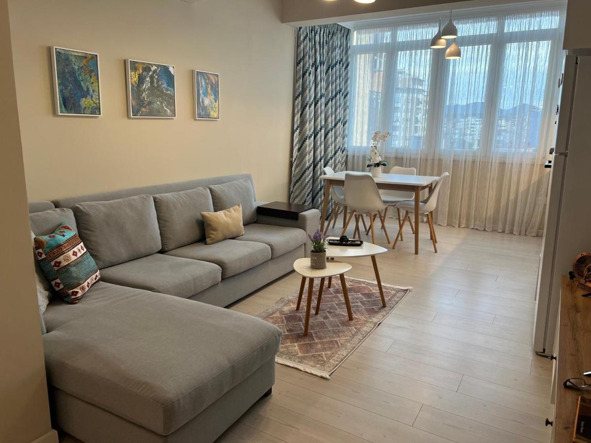 Grand New Bazaar Apartment Тирана Экстерьер фото